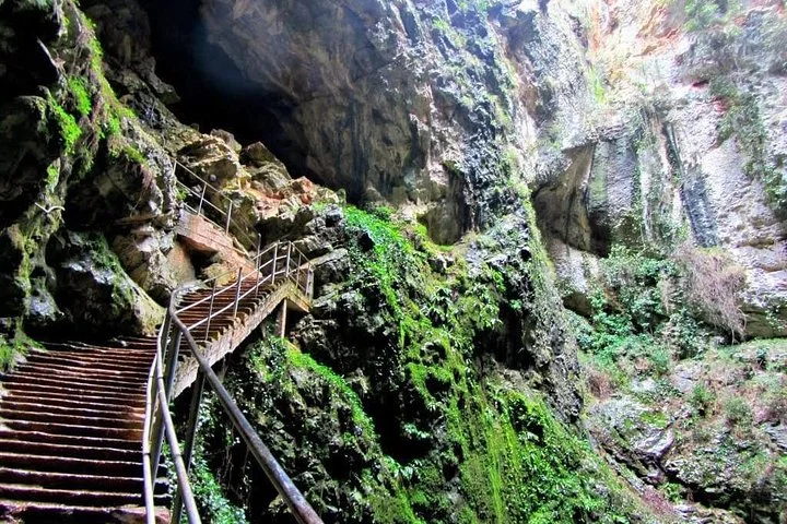 Excursion de Fès à Taza, à son parc et ses grottes